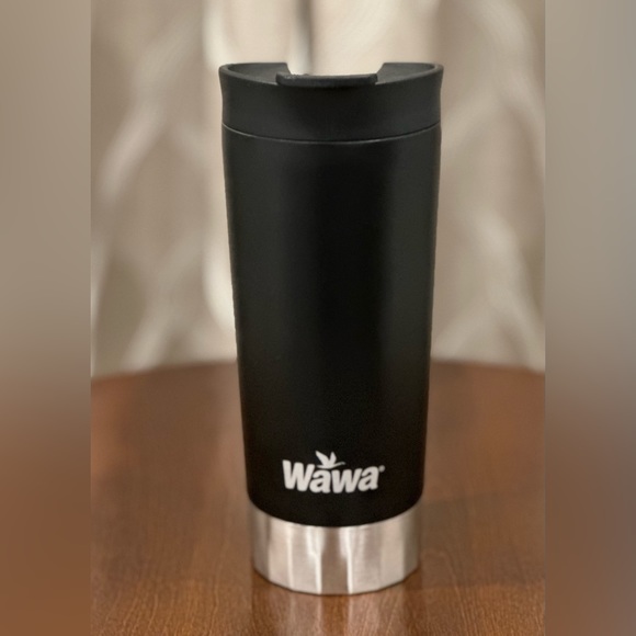 WAWA limited edition Black and Silver Vacuum sealed Stainless Steel Tumbler-16oz - Picture 1 of 10